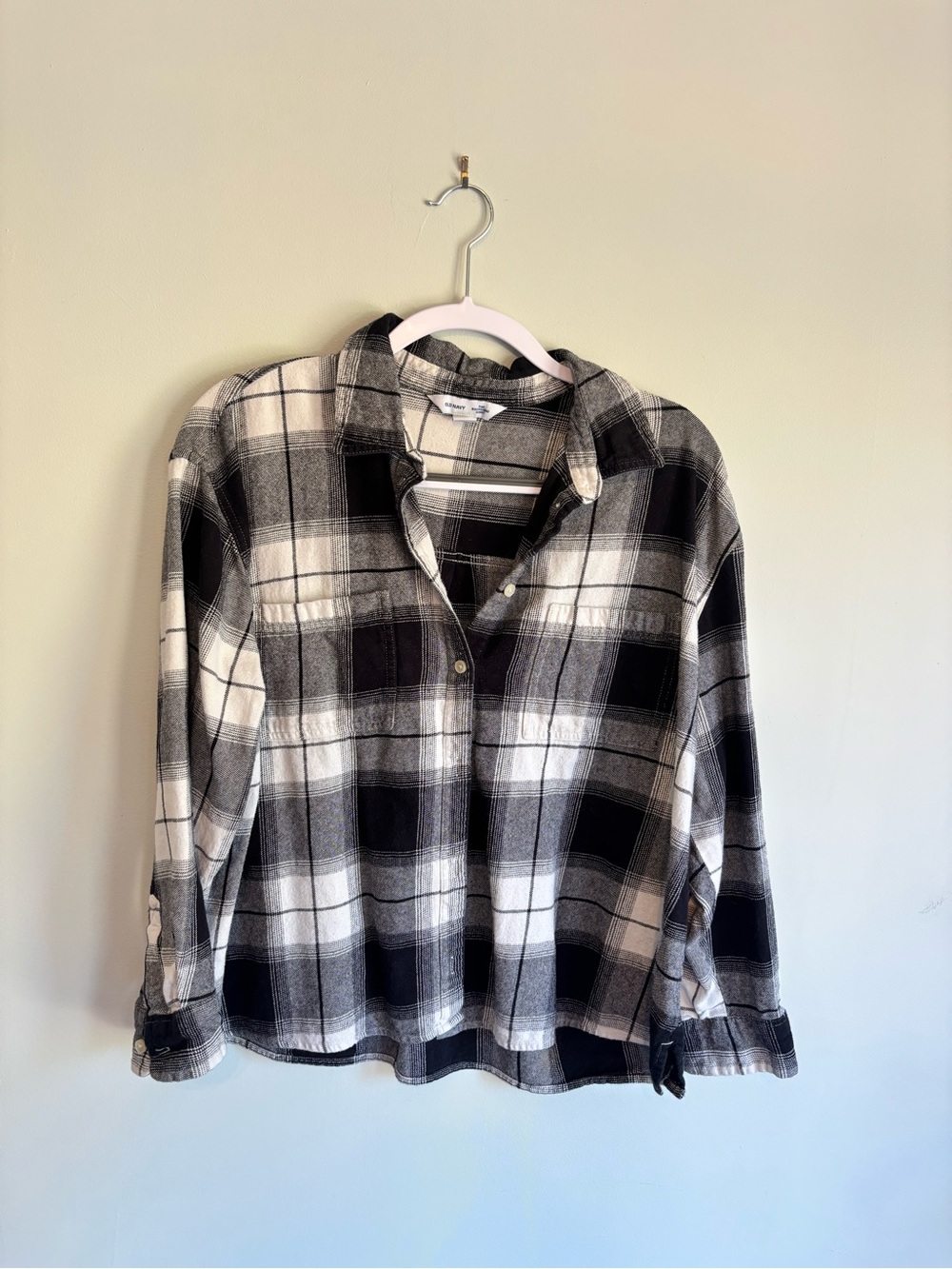 Old Navy Black and White Plaid Button-Down Shirt